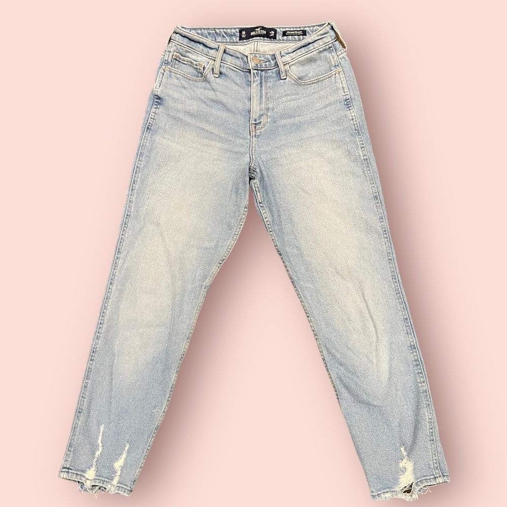 Hollister High-Rise Mom Jean